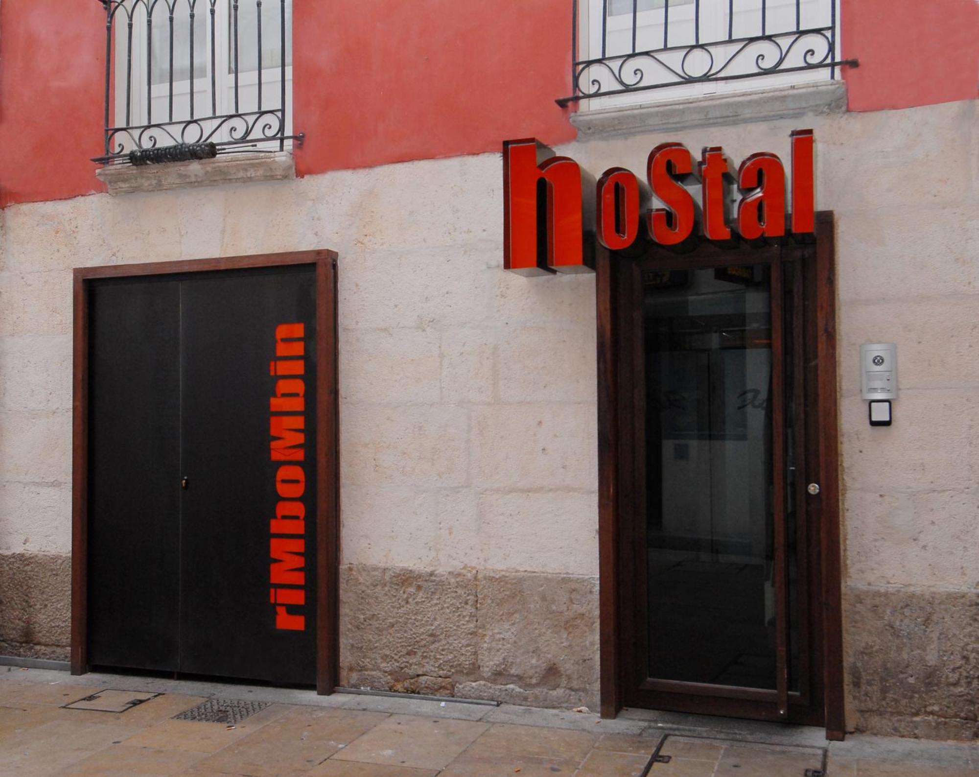Burgo Hostal Rimbombin מראה חיצוני תמונה